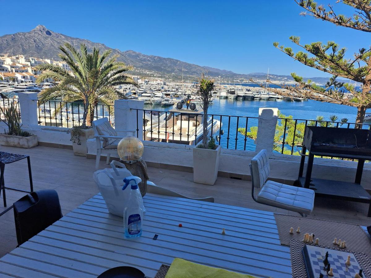 Privat bolig Private In Huge Penthouse 1st Line Puerto Banus, Incredible Views, Jacuzzis *