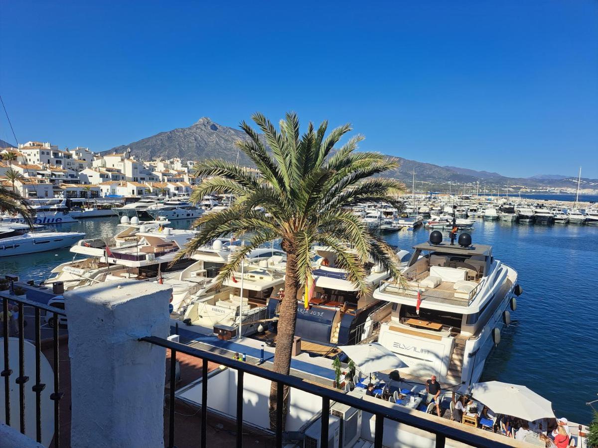 Private In Huge Penthouse 1st Line Puerto Banus, Incredible Views, Jacuzzis Accommodatie bij particulieren *